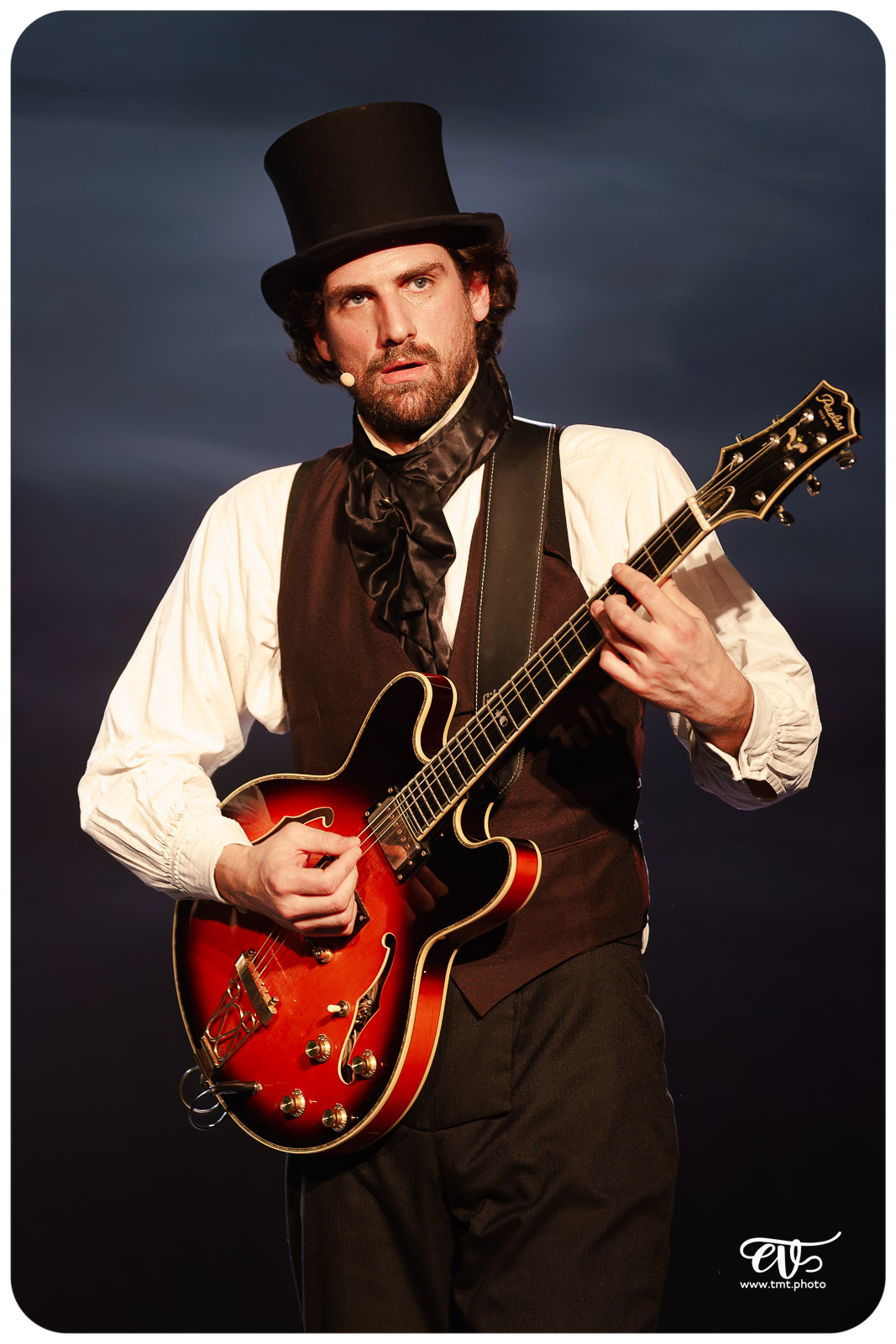 2023.05.14 CROQUE-MORTS CHANTEURS (CIE FIRMIN & HECTOR)